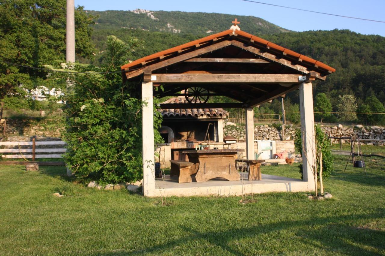 Kuca Za Odmor Lana Kršan Exterior foto