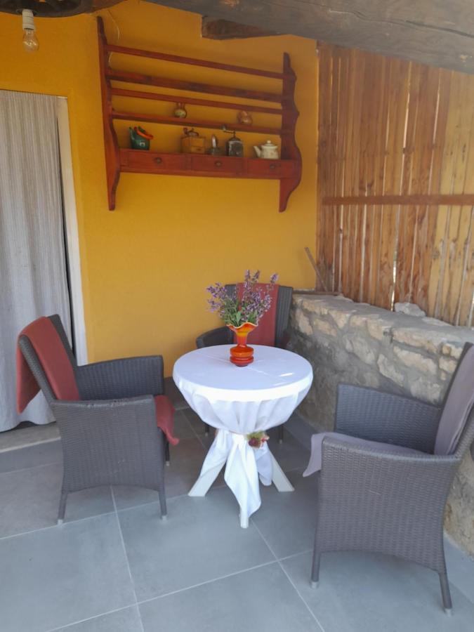Kuca Za Odmor Lana Kršan Exterior foto